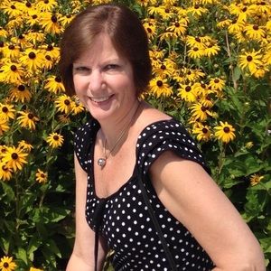 Meet your Posher, Pamela